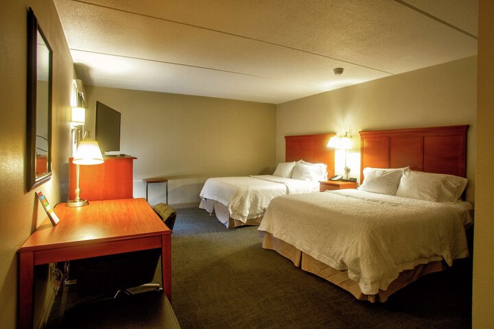 Hampton Inn Wheeling