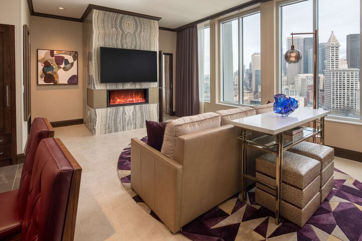 Embassy Suites by Hilton Seattle Downtown Pioneer Square