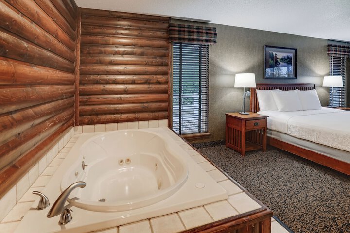 Stoney Creek Hotel St. Joseph