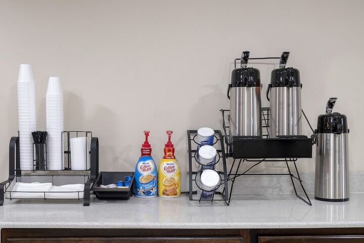Breakfast/Coffee Service 25 of 25