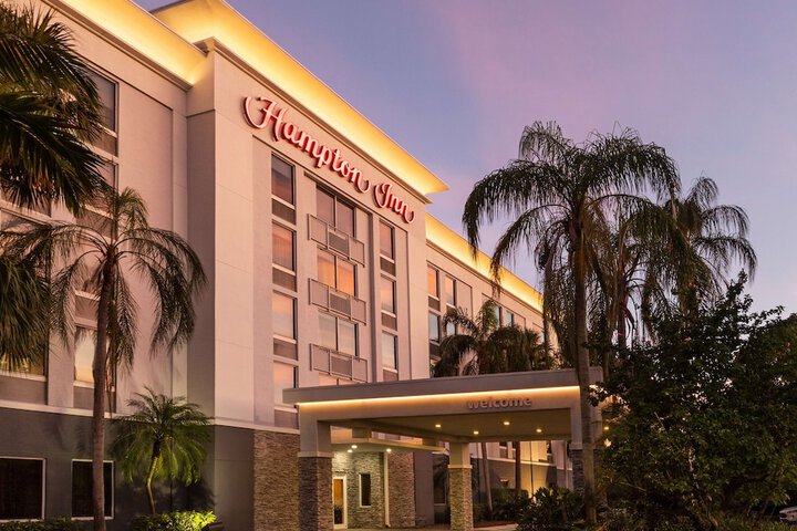 Hotel 2 of 48