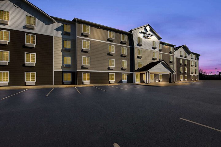 Hotel 5 of 37