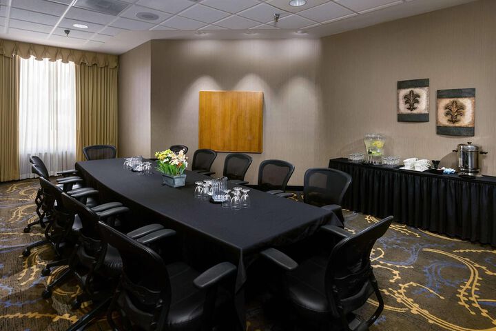 Radisson Hotel Bismarck