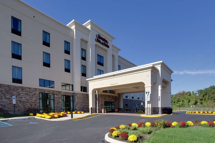 Hotel 2 of 30