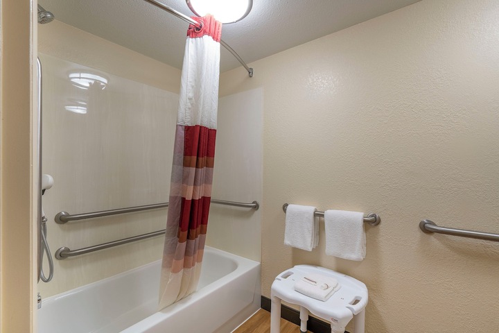 Room 14 of 20