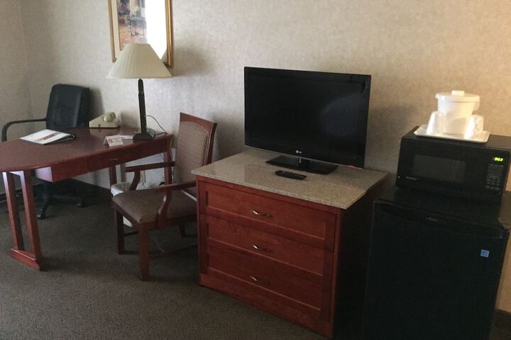 Room 12 of 30