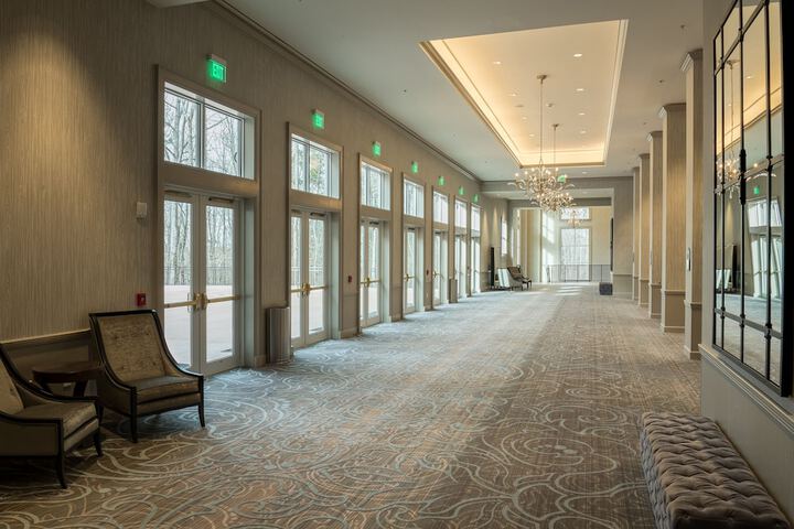 Ballroom/Hall 90 of 122