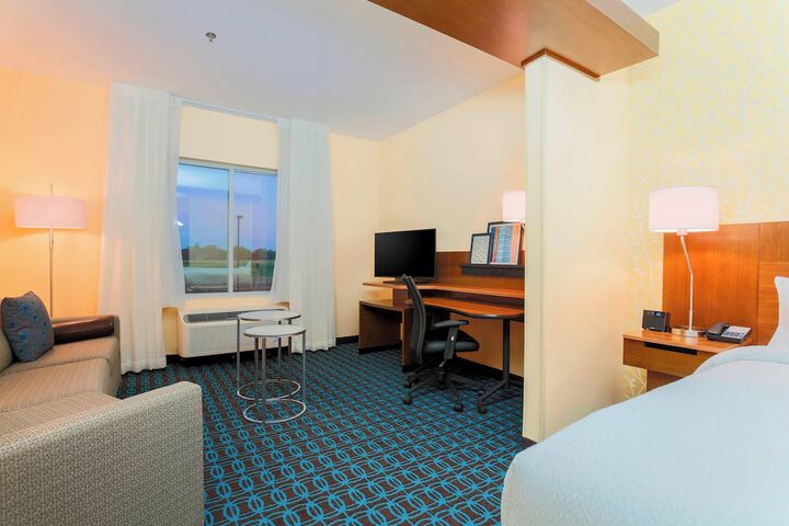 Room 17 of 27