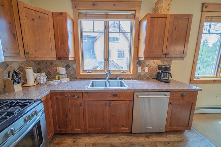 Settlers Creek 6523