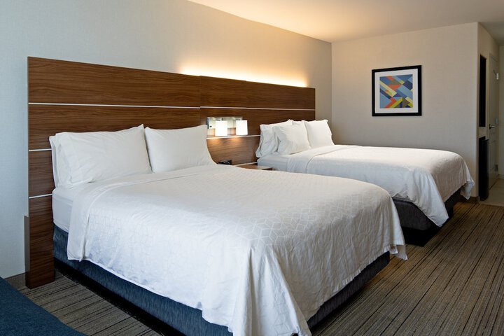 Room 15 of 35