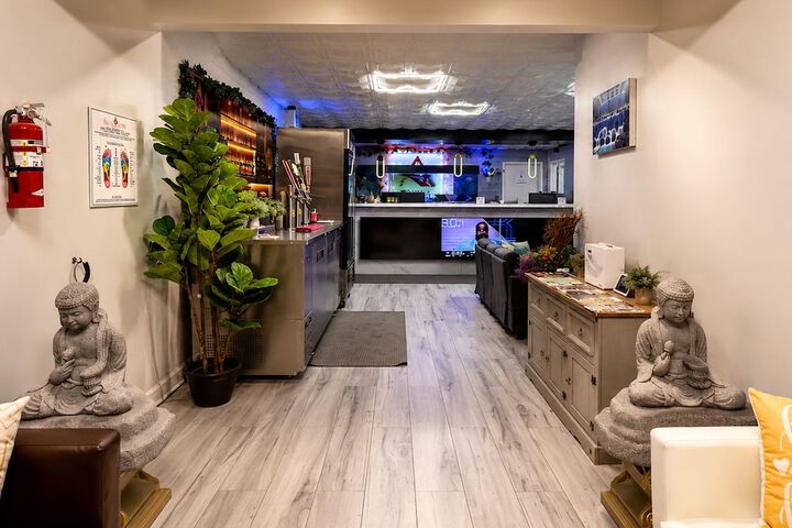 Lx Hotel SureStay Collection by Best Western
