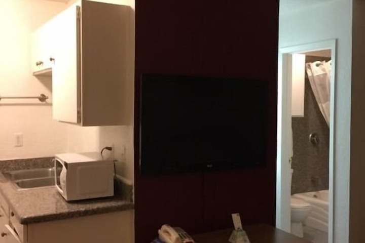 Room 26 of 47