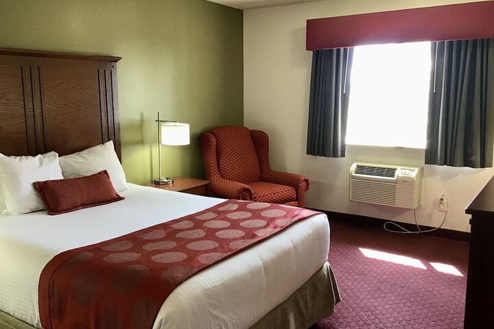 Room 33 of 73