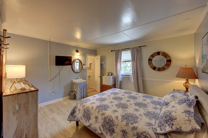 Room 279 of 309