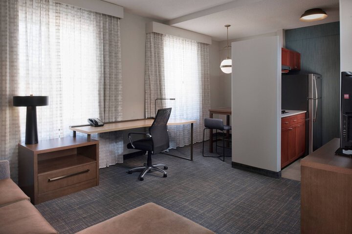 Room 14 of 29