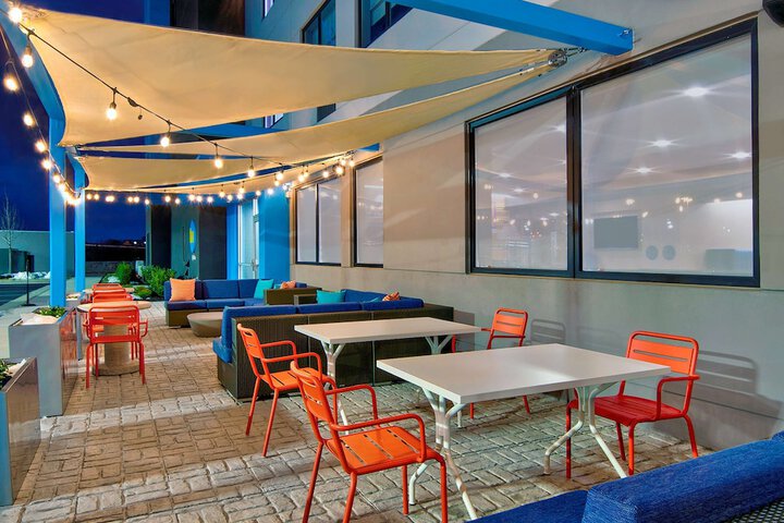 Terrace/Patio 28 of 32