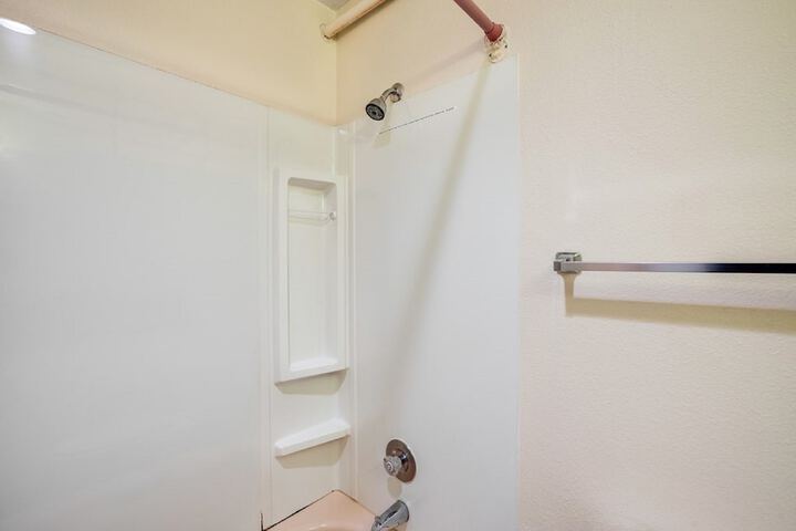 Room 35 of 58