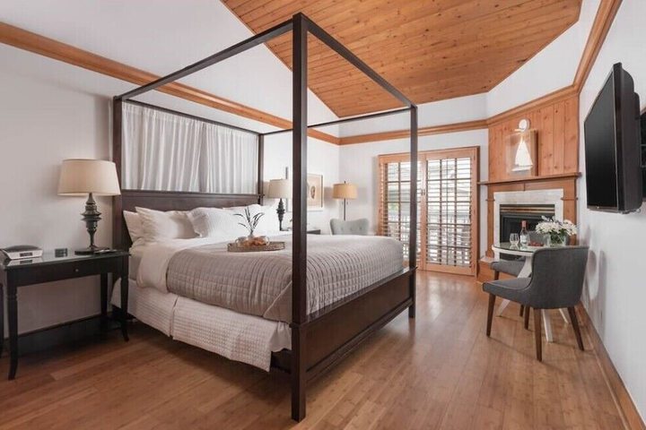 Room 19 of 29
