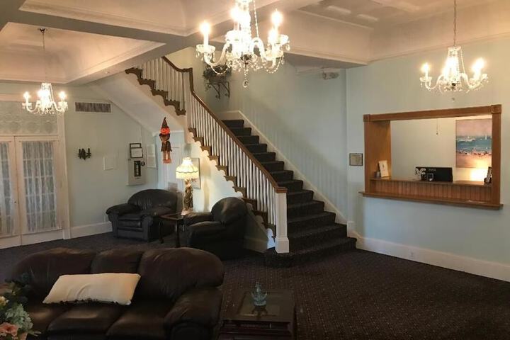 Mayfair Hotel