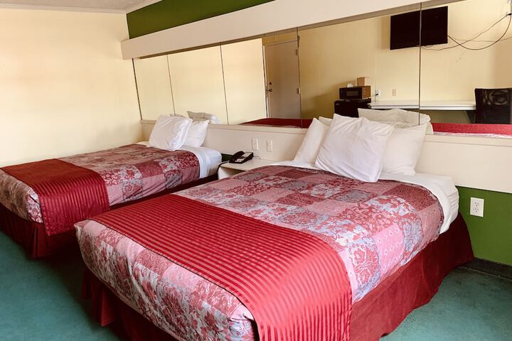 Room 22 of 26