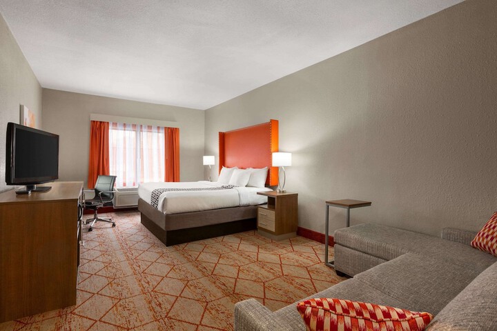 Room 20 of 27