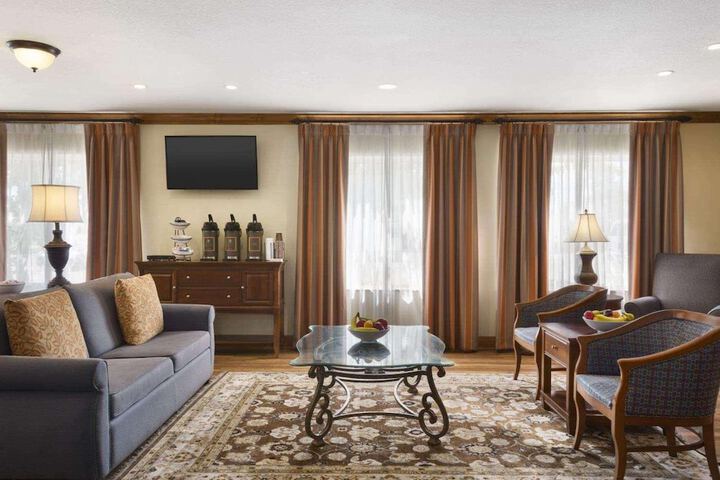 Country Inn & Suites by Radisson Saraland, AL