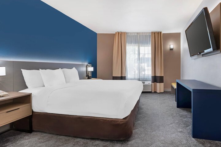 Comfort Inn & Suites Sacramento - University Area