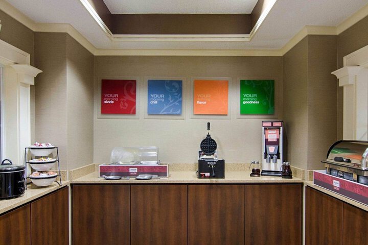 Quality Inn & Suites Little Rock West
