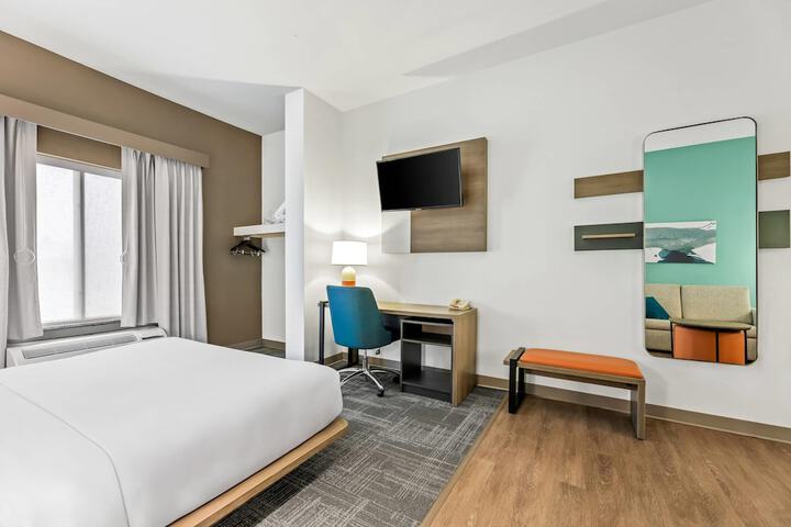 Comfort Suites Gothenburg South