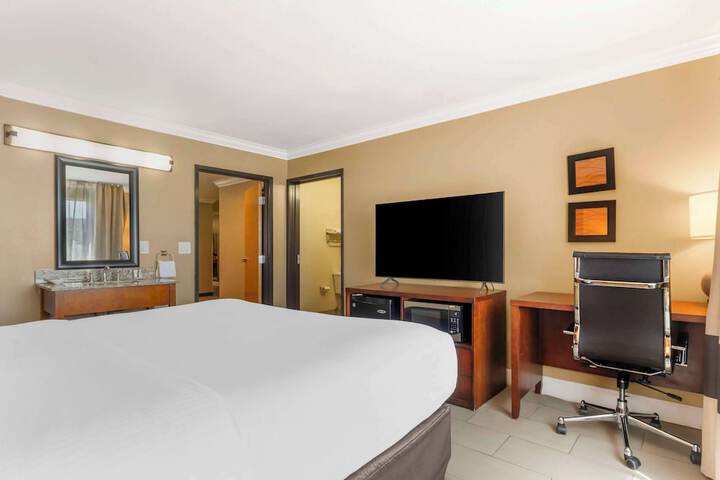 Room 22 of 62