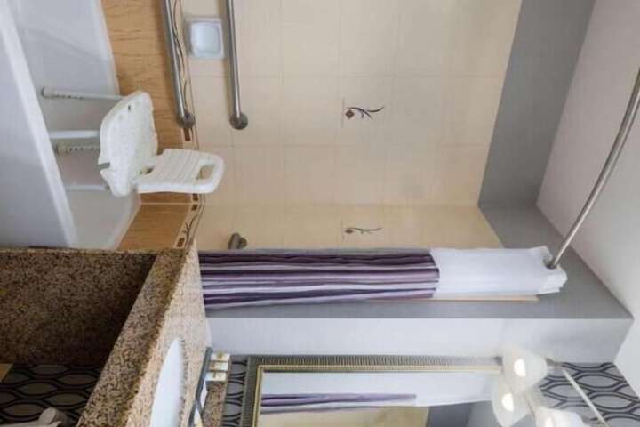 La Quinta Inn & Suites by Wyndham Savannah Airport - Pooler