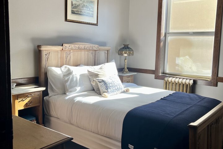 Room 14 of 21