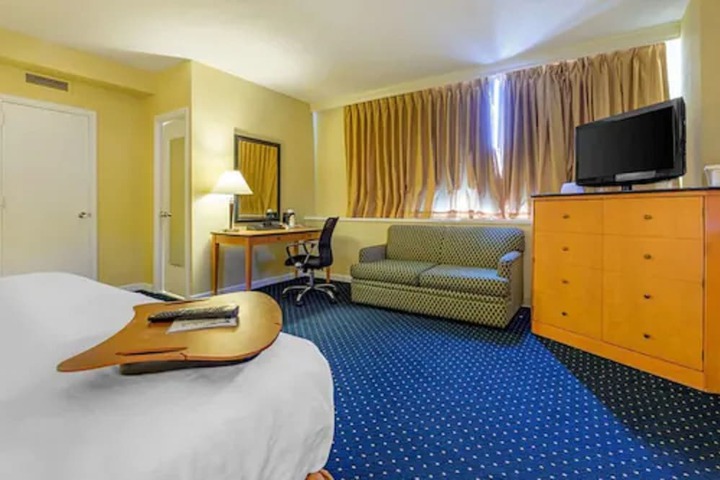 Inn at Lebanon - Hershey & Manheim area