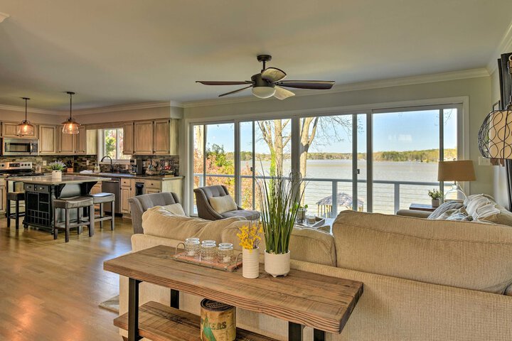 Riviera Paradise W / Private Dock! 4 Bedroom Home by RedAwning