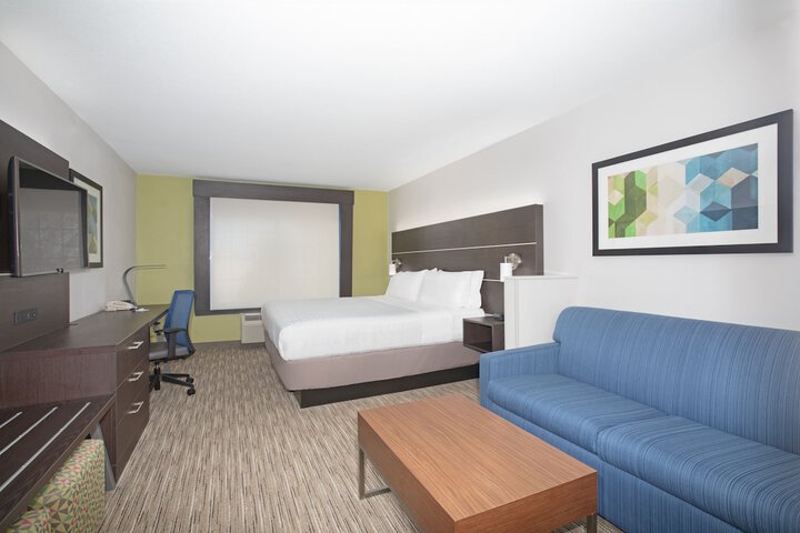 Room 21 of 47