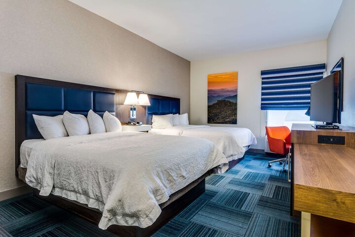Room 22 of 35