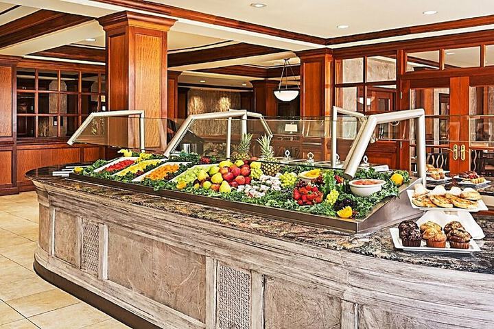 Crowne Plaza Knoxville Downtown University by IHG