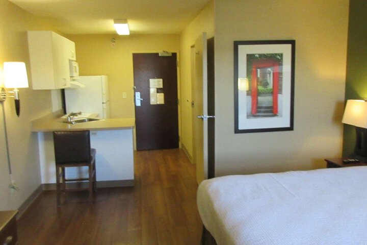 Room 46 of 54