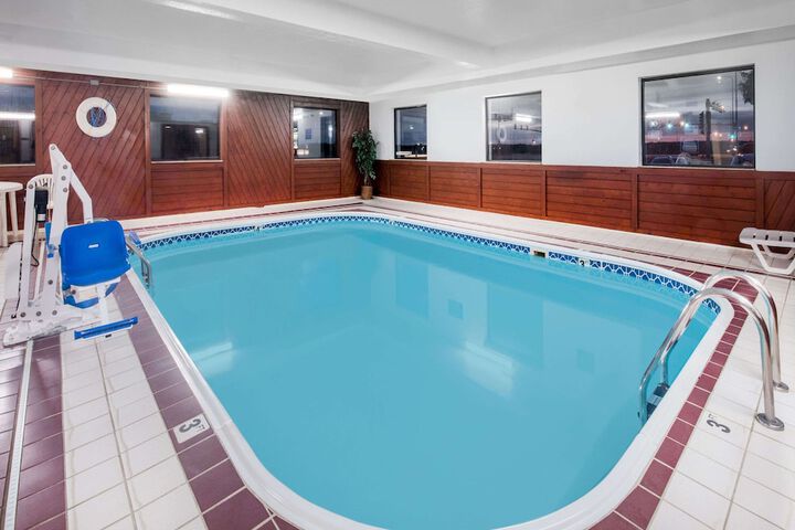 Pool 3 of 27