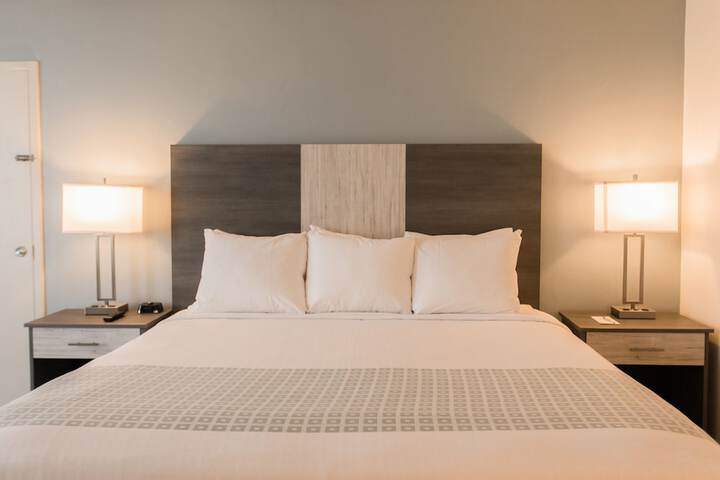Sea Crest Beach Resort