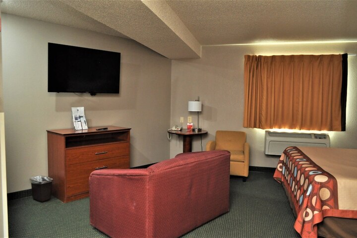 Room 51 of 73