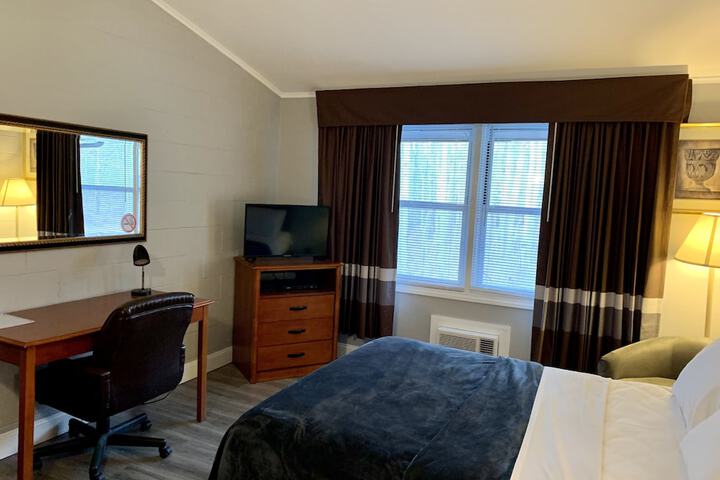 Hill Top Motel