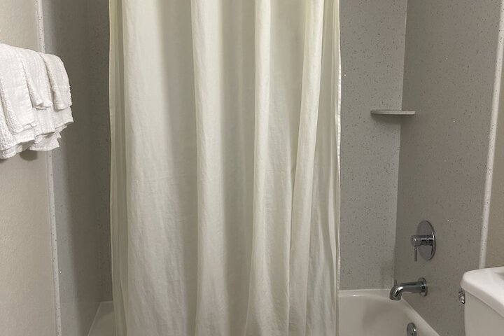 Room 17 of 50