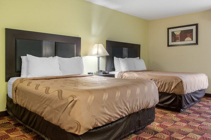 Room 10 of 47