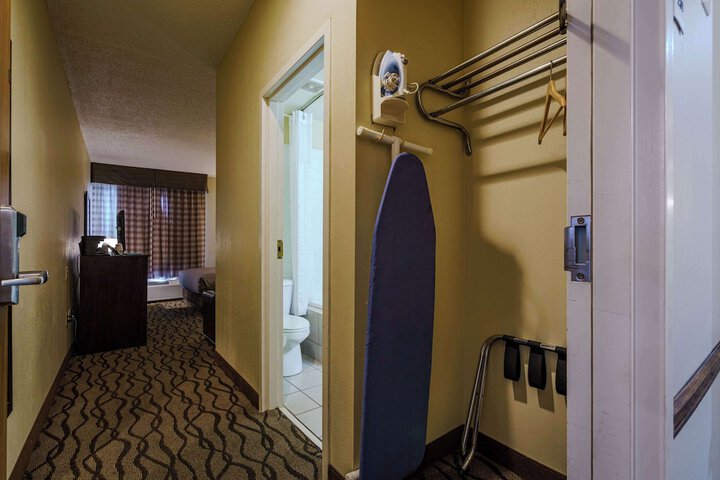 Quality Inn I-75 West Chester-North Cincinnati