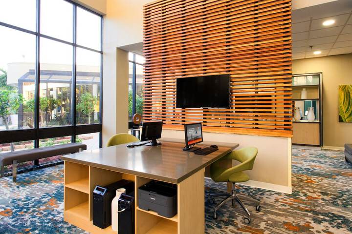 Holiday Inn Miami West - Airport Area by IHG