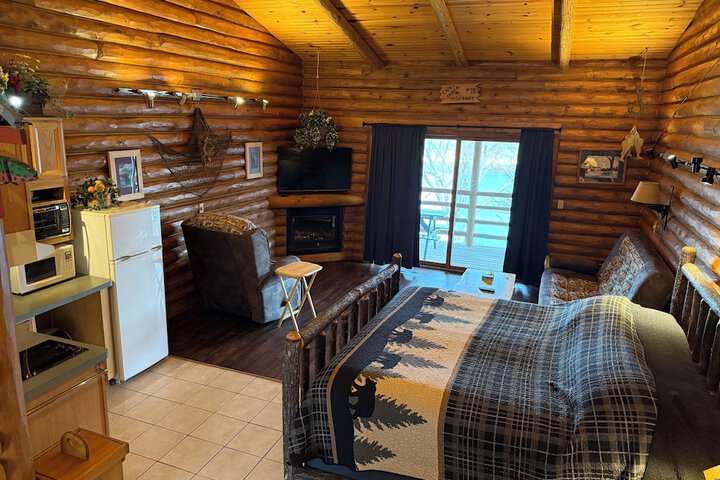 Room 270 of 374