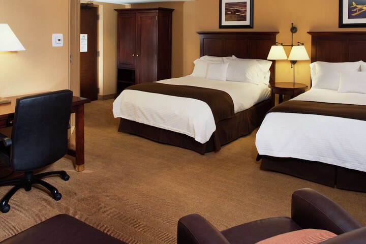 Room 6 of 19