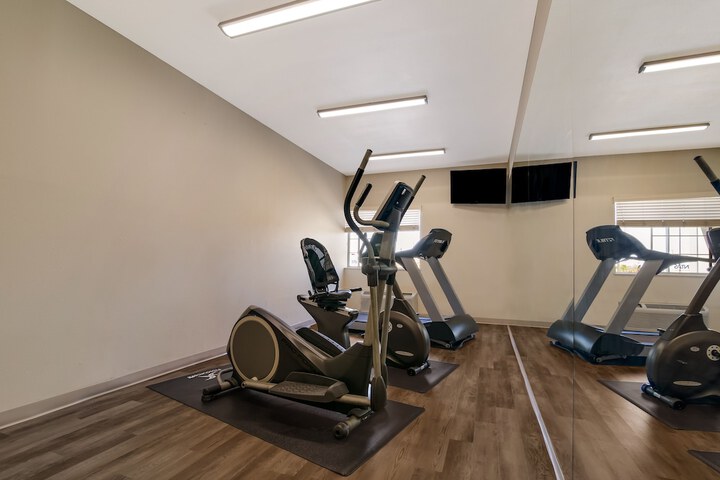 Health and Fitness 33 of 36