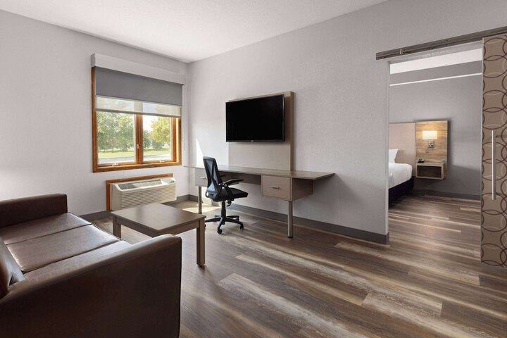 Links Bos Landen Hotel & Spa of Pella Trademark by Wyndham